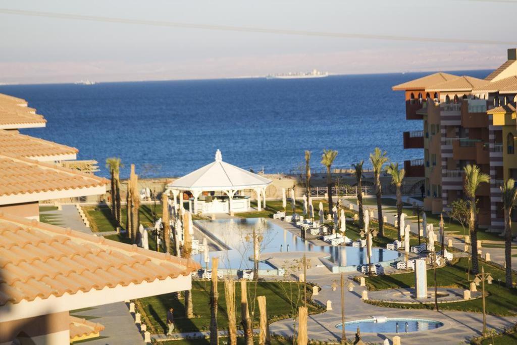 Porto South Beach By Amer Group - Families Only Ain Sukhna Exterior photo